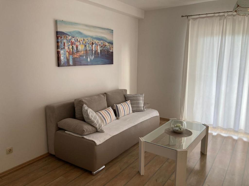 Apartment Danijela Водице Экстерьер фото