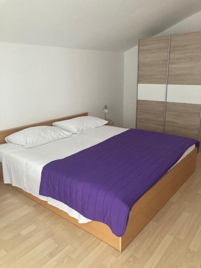Apartment Danijela Водице Экстерьер фото