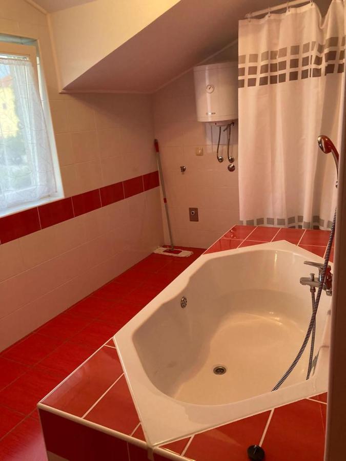 Apartment Danijela Водице Экстерьер фото